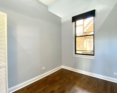 2349 West North Avenue - Photo Thumbnail 9