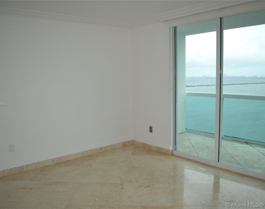 1800 N Bayshore Dr - Photo Thumbnail 26