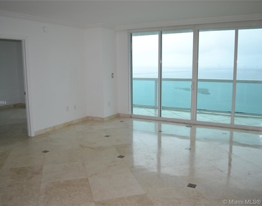 1800 N Bayshore Dr - Photo Thumbnail 6