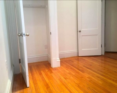 19 Queensberry St., Unit 24 - Photo Thumbnail 2