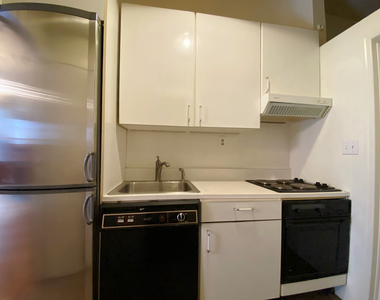 311 West 84th Street - Photo Thumbnail 7