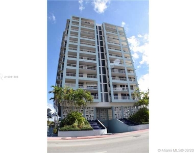 9341 Collins Ave - Photo Thumbnail 0