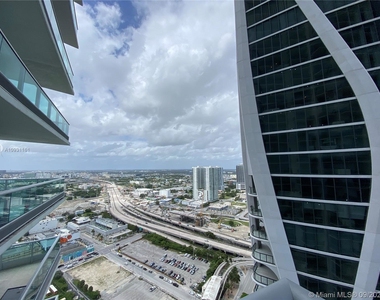 900 Biscayne Blvd - Photo Thumbnail 18