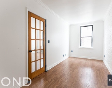 231 E 31 Street - Photo Thumbnail 0