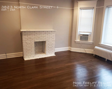 3823 North Clark Street - Photo Thumbnail 2