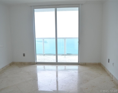 1800 N Bayshore Dr Apt 4107 - Photo Thumbnail 11