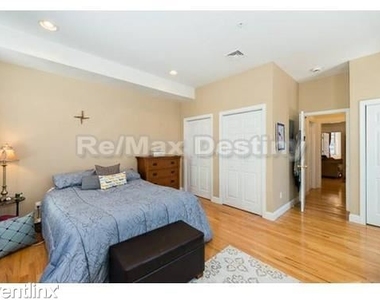 291 Pearl St - Photo Thumbnail 7