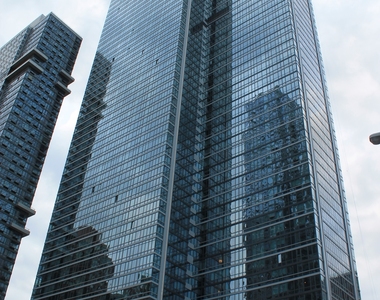 605 West 42nd Street - Photo Thumbnail 0