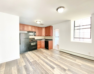 672 St Nicholas Avenue - Photo Thumbnail 5