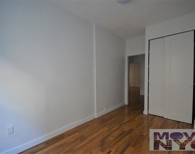 2710 Morris Avenue - Photo Thumbnail 2