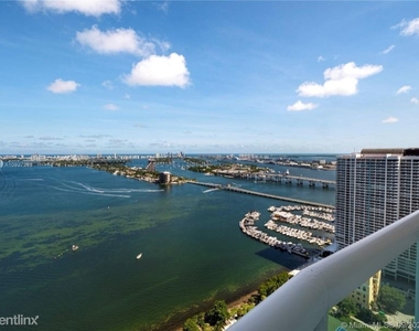 1800 N Bayshore - Photo Thumbnail 1