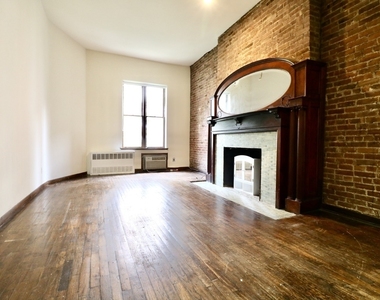 323 West 75th Street - Photo Thumbnail 2