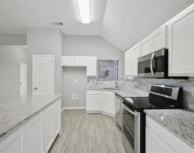 3092 Wildflower Way - Photo Thumbnail 0