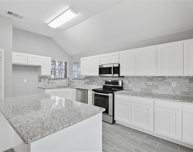 3092 Wildflower Way - Photo Thumbnail 4