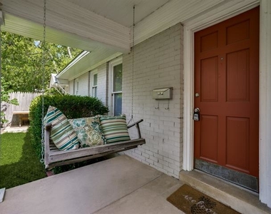 2803 Greene Avenue - Photo Thumbnail 1