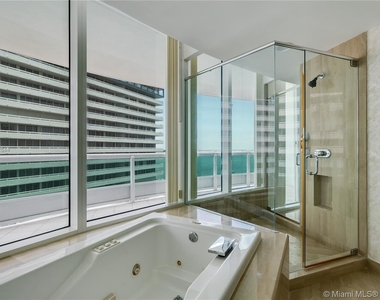 1643 Brickell Ave - Photo Thumbnail 23