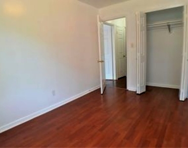 405 Halsey Street - Photo Thumbnail 2