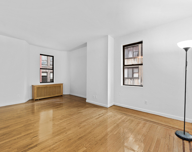 121 Madison Avenue - Photo Thumbnail 3