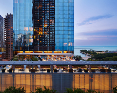 500 North Lake Shore Drive - Photo Thumbnail 24