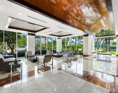 16400 Collins Avenue - Photo Thumbnail 29