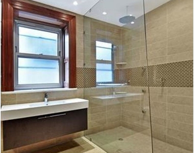 411 West 39th St - Photo Thumbnail 10