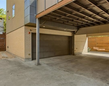 5809 Oram Street - Photo Thumbnail 2