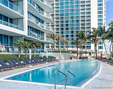 6799 Collins Ave - Photo Thumbnail 46