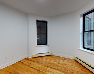 519 West 151st Street - Photo Thumbnail 3