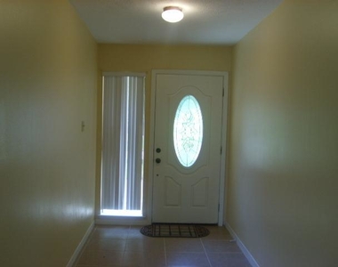 2938 Jenny Drive - Photo Thumbnail 11