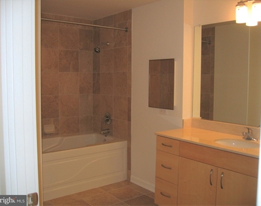 440 L Street Nw - Photo Thumbnail 16