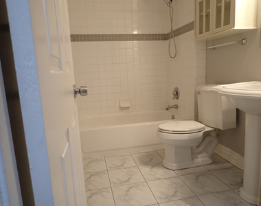 424 Carlton Avenue - Photo Thumbnail 13