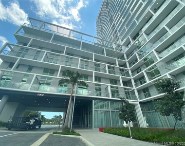 2000 Metropica Way - Photo Thumbnail 1