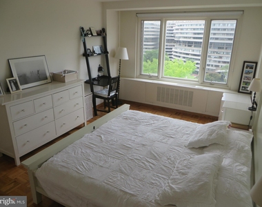 2475 Virginia Avenue Nw - Photo Thumbnail 8