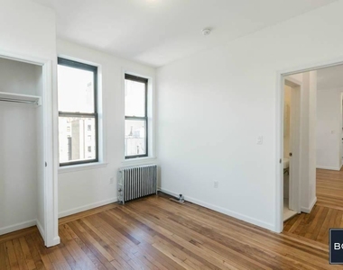 78 West 11 Street - Photo Thumbnail 2