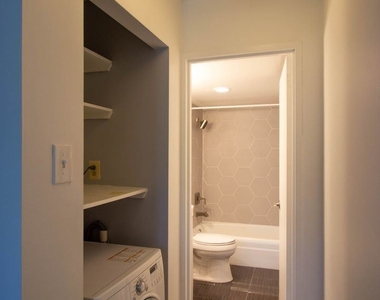 700 7th Street Sw Unit 302 - Photo Thumbnail 20