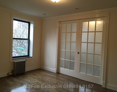 396 E 10th St #3 - Photo Thumbnail 1