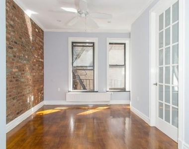 15 West 103rd Street - Photo Thumbnail 3