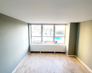 655 West Irving Park Road - Photo Thumbnail 5