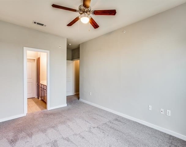 541 Cabral Circle - Photo Thumbnail 20