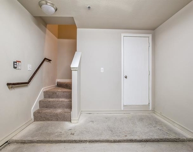 541 Cabral Circle - Photo Thumbnail 10