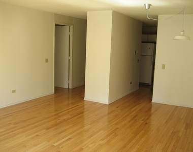 480 North Mcclurg Court - Photo Thumbnail 3