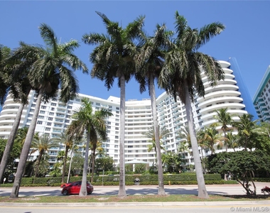 5151 Collins Ave - Photo Thumbnail 49