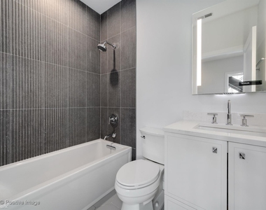 1815 W Augusta Blvd Unit 1 - Photo Thumbnail 7