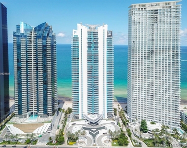 16901 Collins Ave Apt 1402 - Photo Thumbnail 20