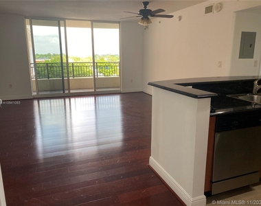 3232 Coral Way - Photo Thumbnail 29