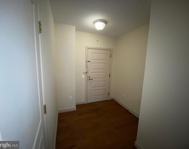 631 Nw D St Nw #333 - Photo Thumbnail 8