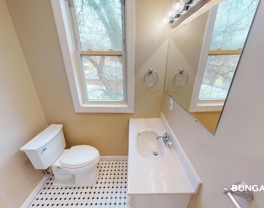 1744 Kalorama Rd Nw - Photo Thumbnail 7