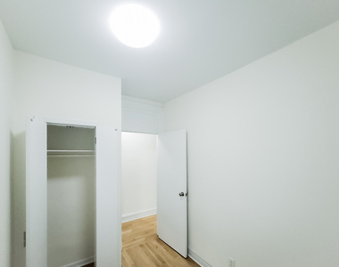 326 East 58th Street - Photo Thumbnail 7