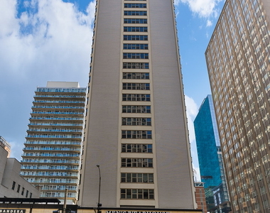 535 North Michigan Avenue - Photo Thumbnail 0