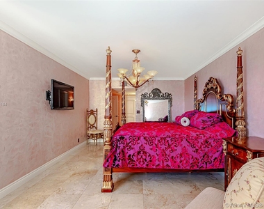 16485 Collins Ave - Photo Thumbnail 19